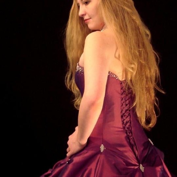 NEW! NWT Maggie Sottero Capri fuchsia size 6 wedding gown - Picture 5 of 15